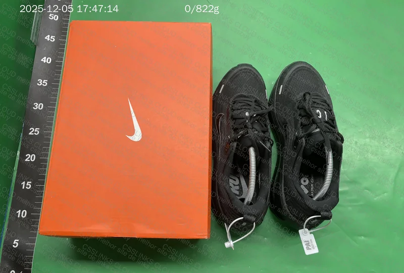 Nike Vomero Plus S2, GL or RL?