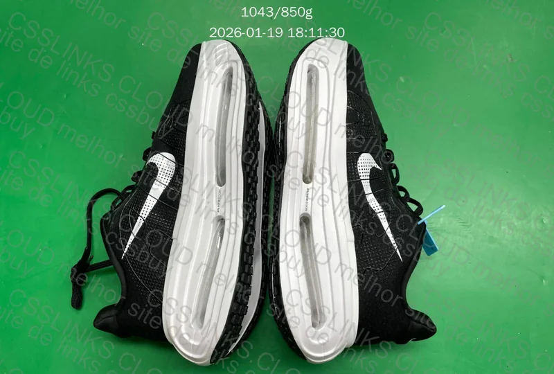 NIKE vomero premium 7