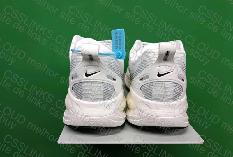 Nike Vomero V18 (ajuda) 3