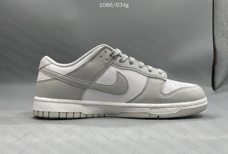 Nike vt Dunk 4