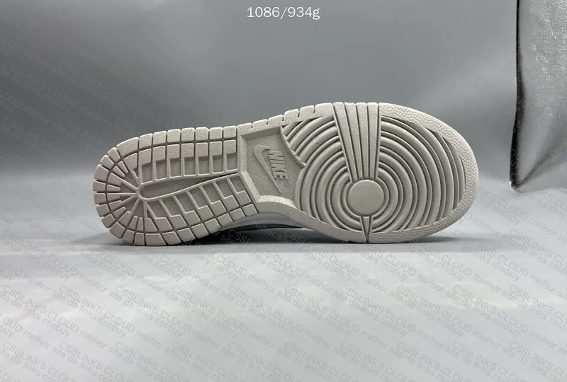 Nike vt Dunk 9