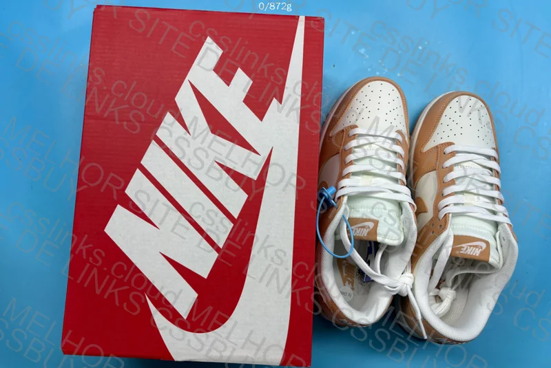 Nike WMNS Dunk Low 'Harvest Moon'