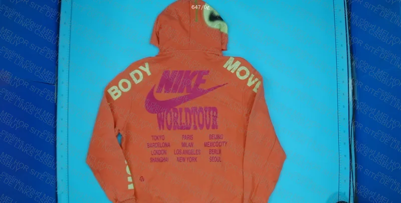 Nike World Tour Orange