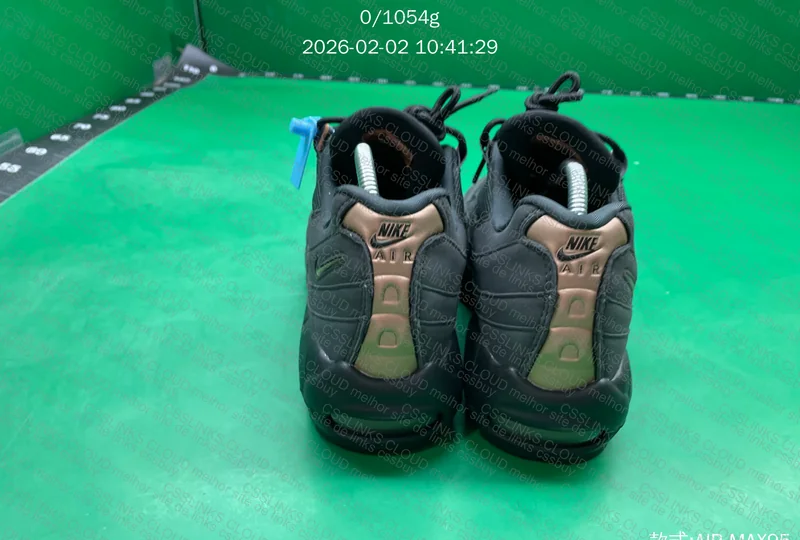 NIKE x CENTRAL CEE - LIVE YOURS (BLACK)