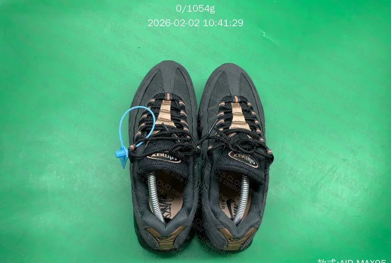 NIKE x CENTRAL CEE - LIVE YOURS (BLACK) 3