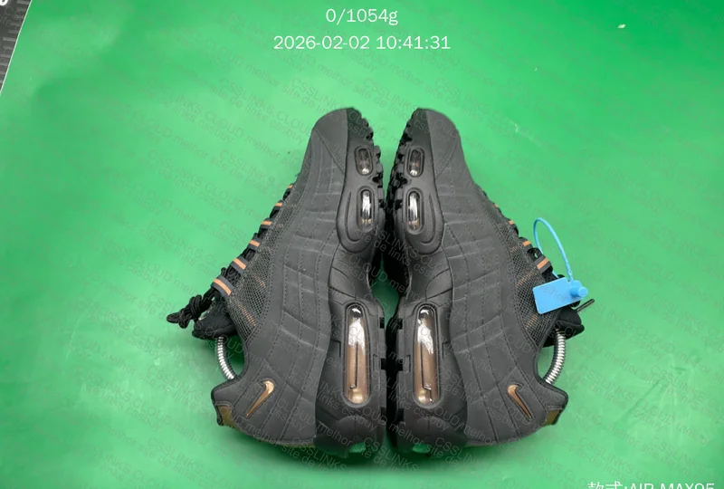 NIKE x CENTRAL CEE - LIVE YOURS (BLACK) 5