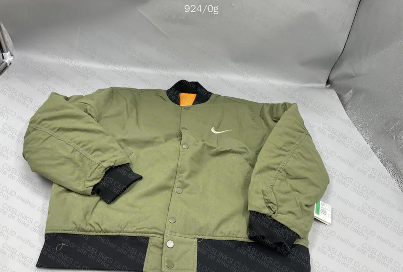 NIKE X STUSSY REVERSIBLE JACKET