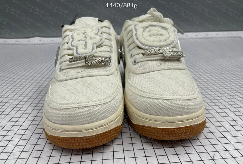 Nike x Travis Scott Air Force 1 Beige 3