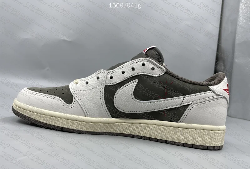 NIKE x TRAVIS SCOTT - Air Jordan 1 Low"Reverse Mocha" 2