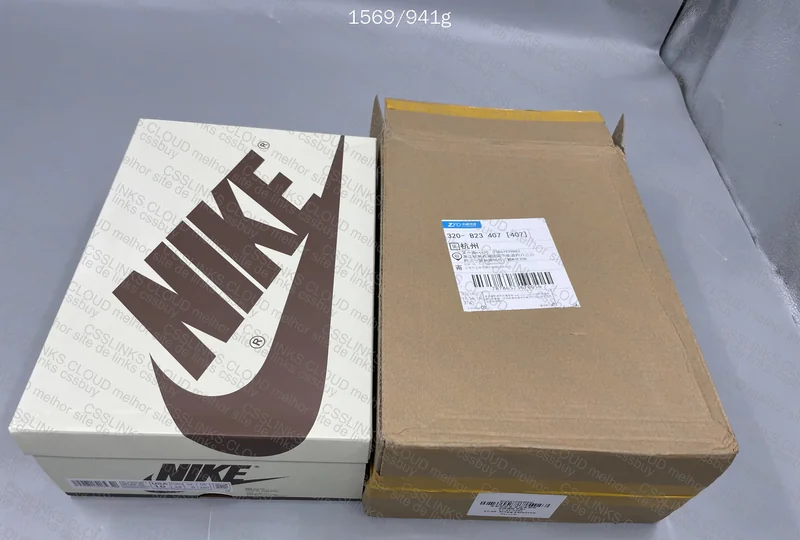 NIKE x TRAVIS SCOTT - Air Jordan 1 Low"Reverse Mocha" 8