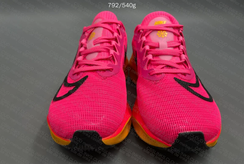Nike Zoom Fly 5 Pink 3