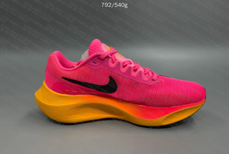 Nike Zoom Fly 5 Pink 4