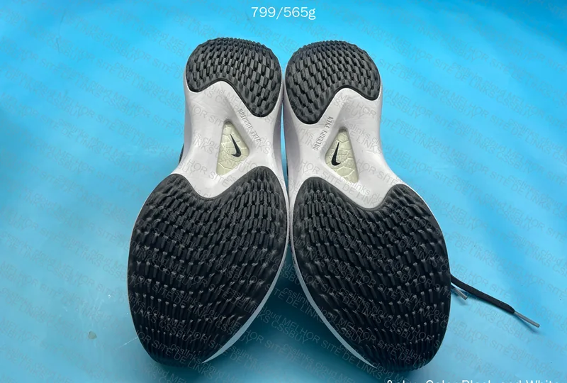 Nike Zoom Fly 5 Black 8