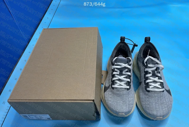 Nike Zoom x Invisible 3