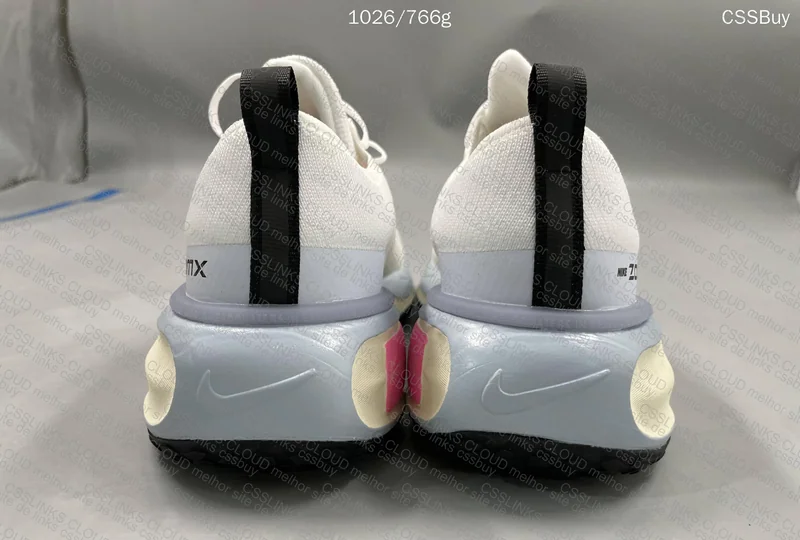 NIKE ZOOMX INVENCIBLE RUN 3 3