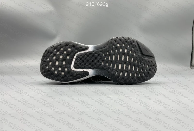 Nike ZoomX Invincible Run 3 9