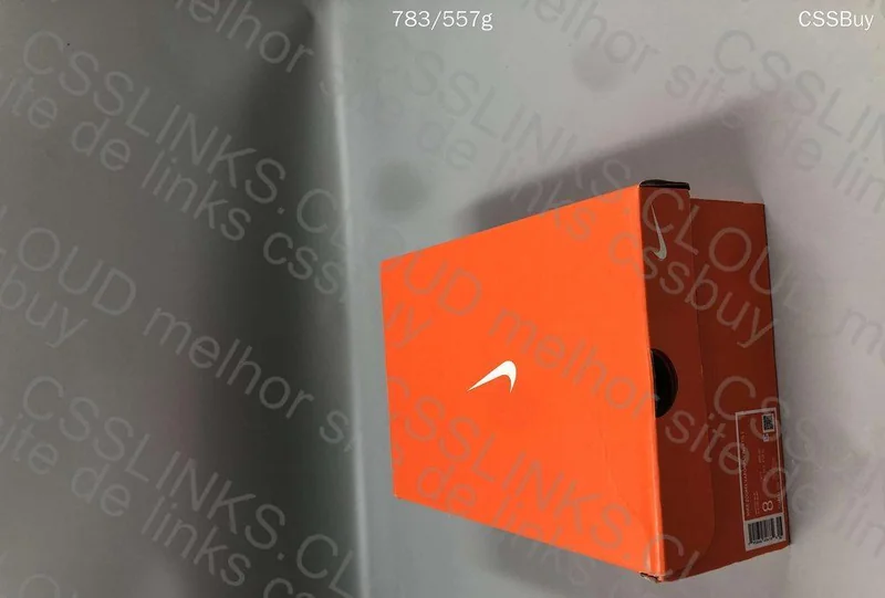 NIKE ZOOMX VAPORFLY NEXT% 2