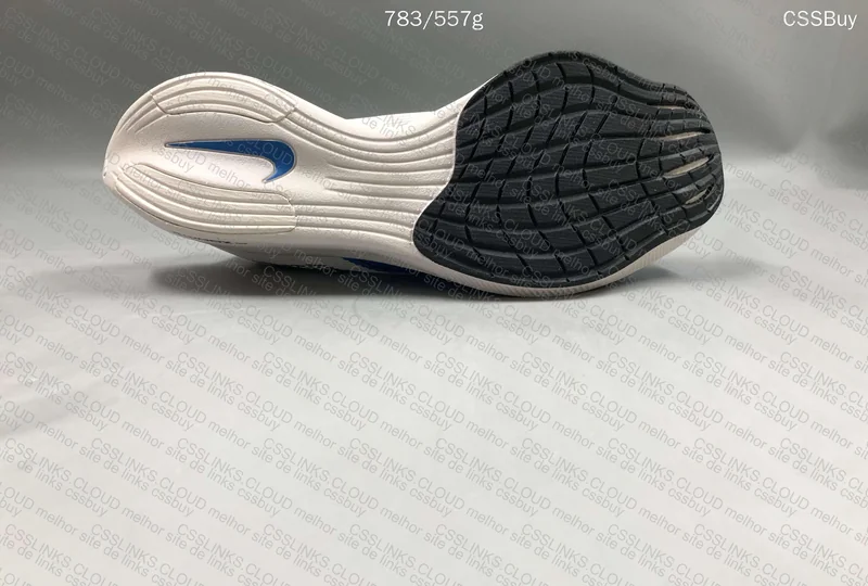 NIKE ZOOMX VAPORFLY NEXT% 2 5
