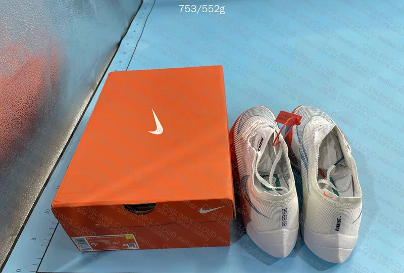Nike ZoomX Vaporfly Next% 2 10