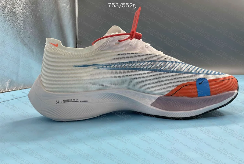 Nike ZoomX Vaporfly Next% 2 7
