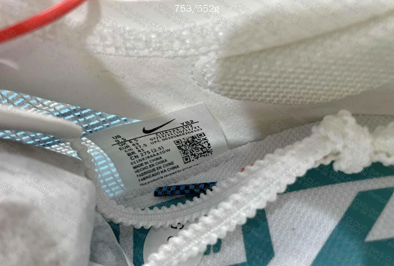Nike ZoomX Vaporfly Next% 2 9