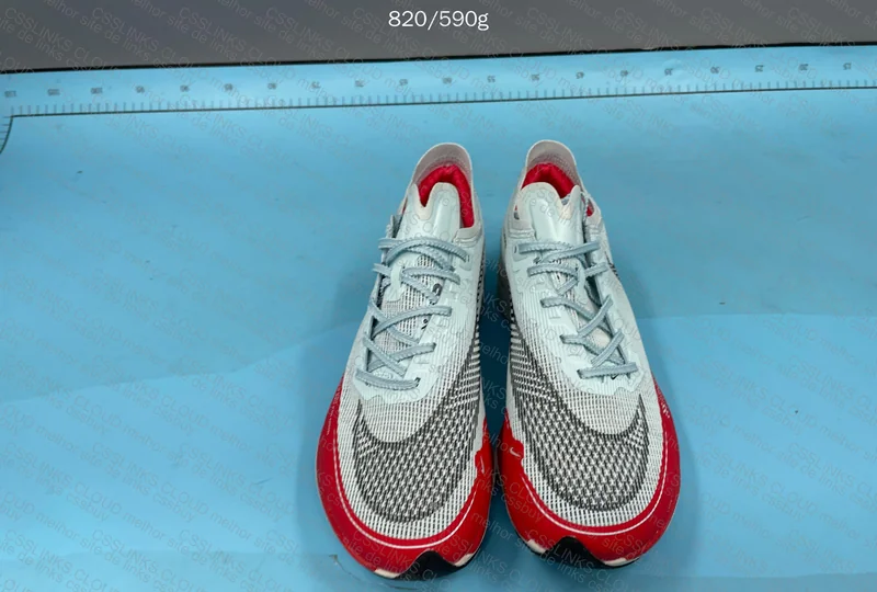 Nike ZoomX Vaporfly Next% 2