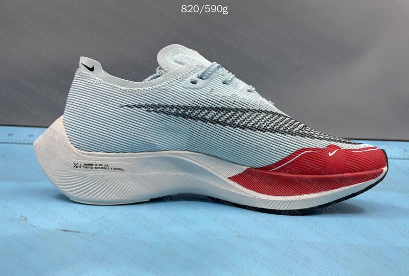 Nike ZoomX Vaporfly Next% 2 8