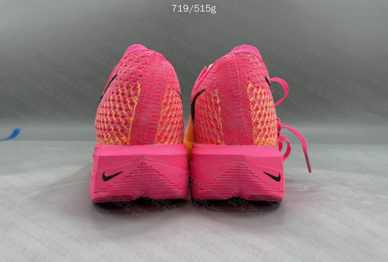 Nike ZoomX Vaporfly Next% 3 3