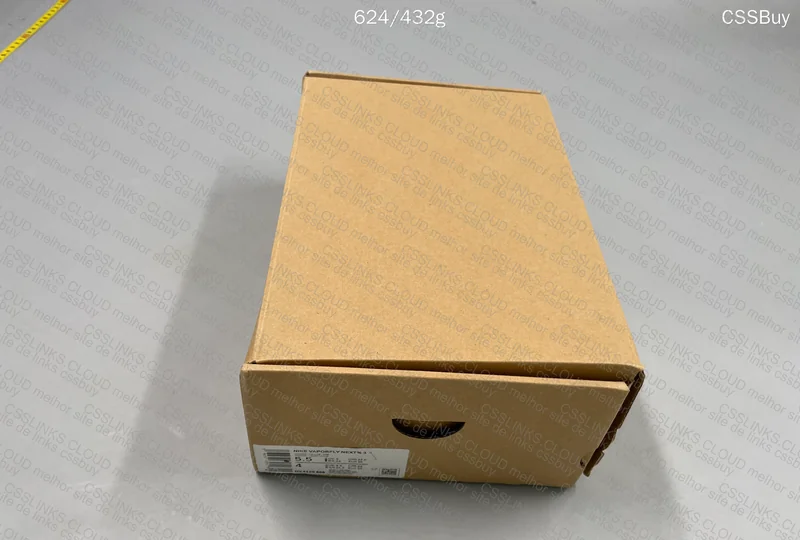 Nike ZoomX VaporFly Next% 3 - DV4130-600 10