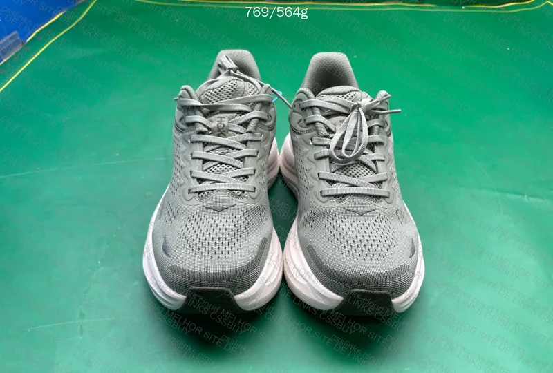 Nimbus 27 e Hoka Bondi 9