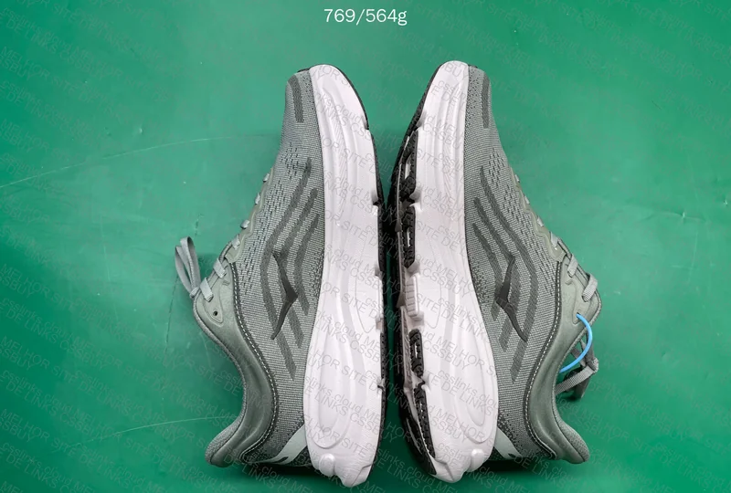 Nimbus 27 e Hoka Bondi 9 2