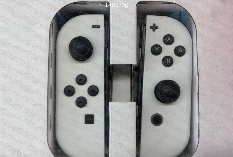 Nintendo Switch OLED White Unlocked + 128gb SD 3