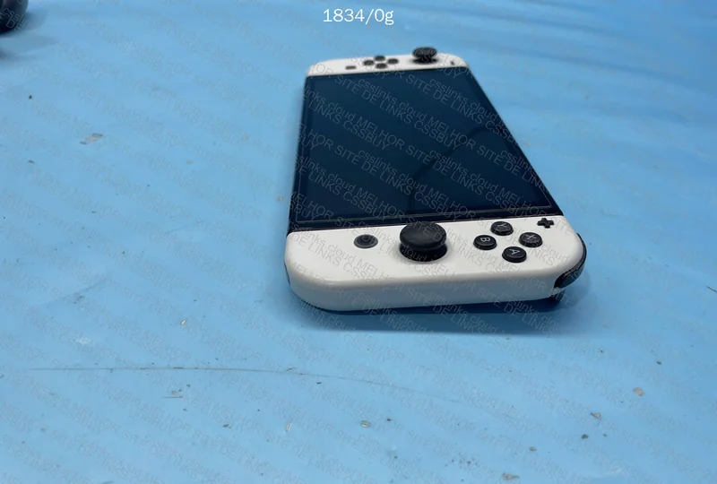 Nintendo Switch OLED Unlocked + 256GB SD Card 2