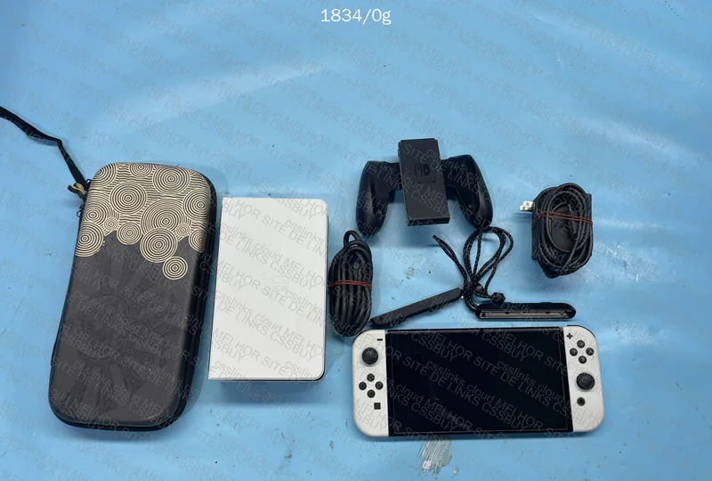 Nintendo Switch OLED Unlocked + 256GB SD Card 4