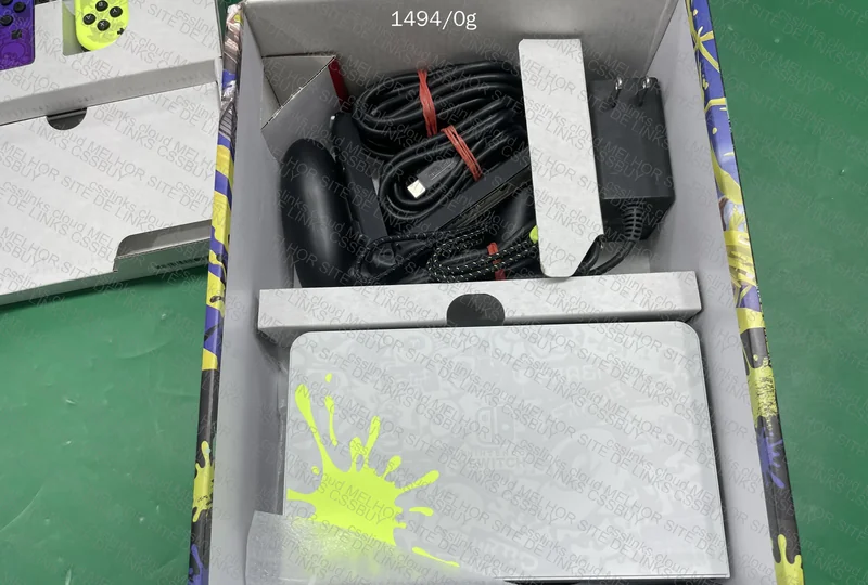 Nintendo Switch OLED Splatoon Special Edition + 256GB SD Card 7
