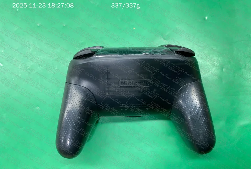 Nintendo Switch Pro Controller - New
