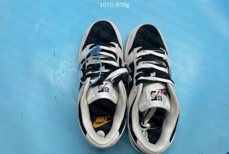 NK Dunk Low 85 Double Swoosh 3
