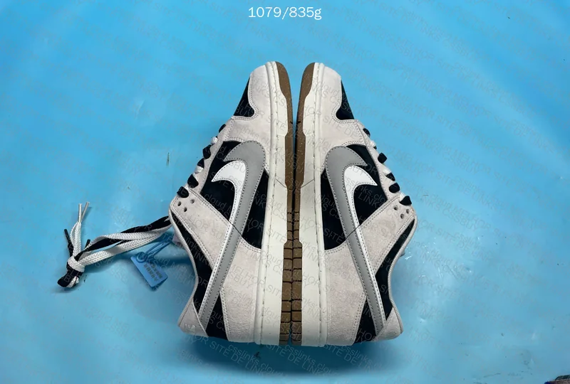 NK Dunk Low 85 Double Swoosh 4