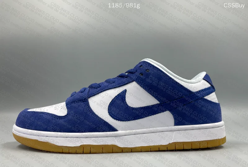 NK Dunk SB Low 4