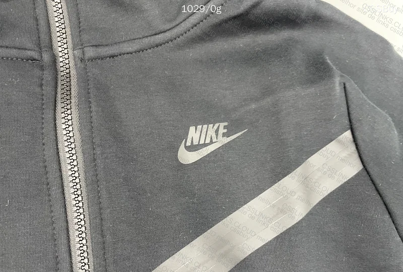 NK Tech Fleece 1688 5
