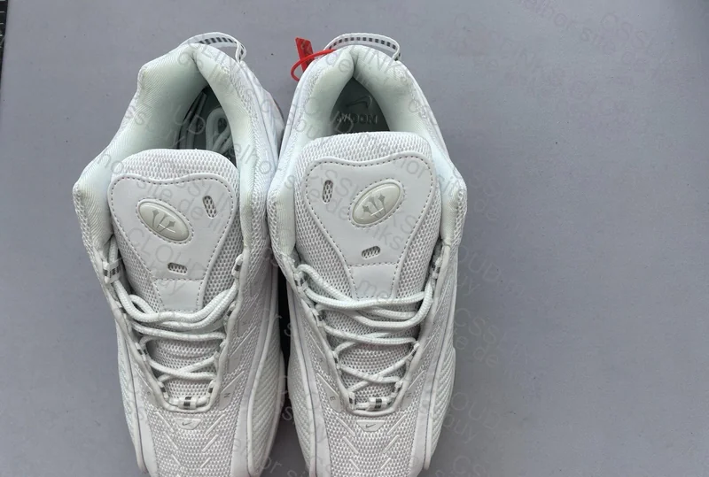 Nocta Glide White 7