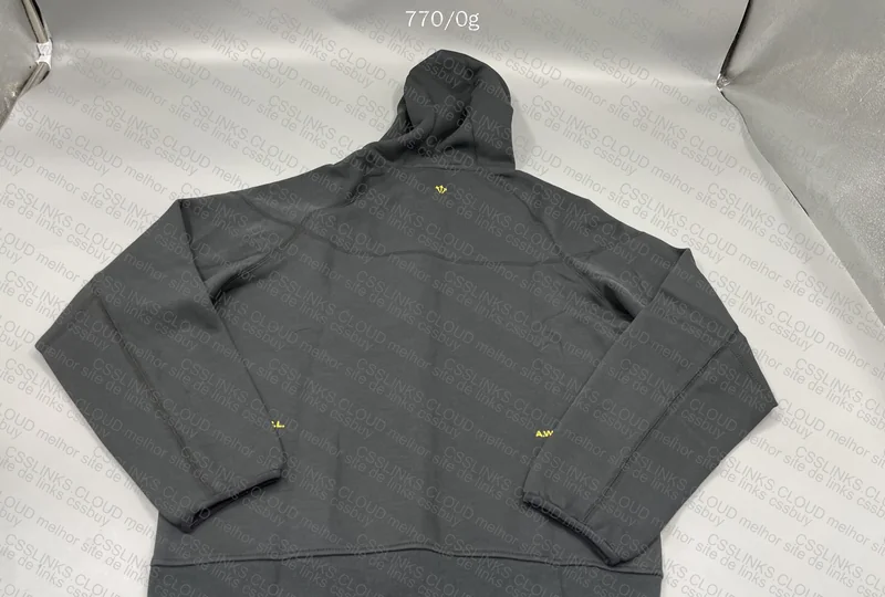 Nocta Tech Fleece 4