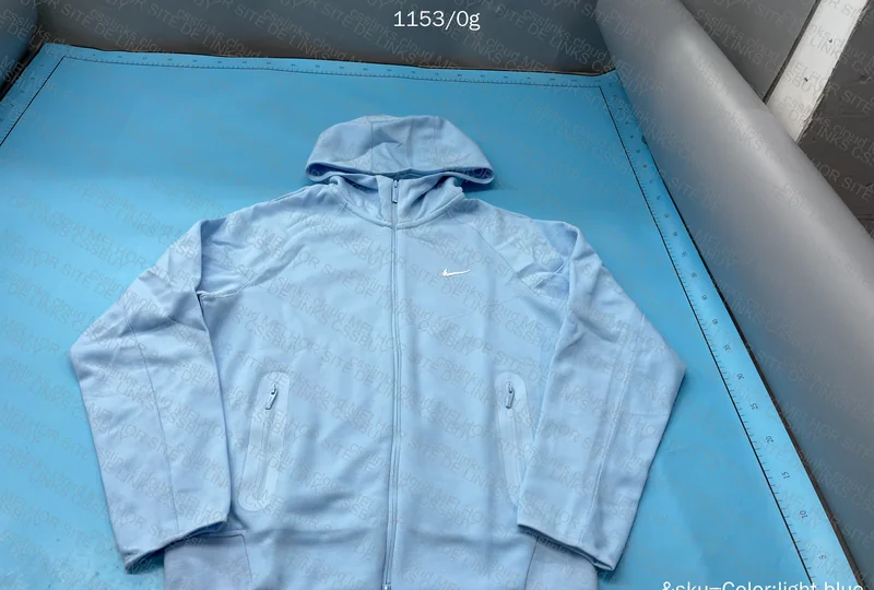 Nocta Tech Fleece 3