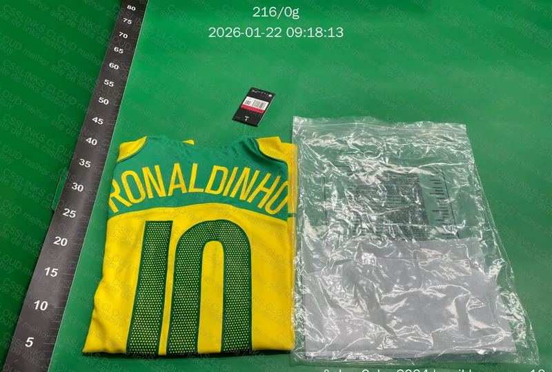 Nome: Camisa Seleção Brasileira 2004 4