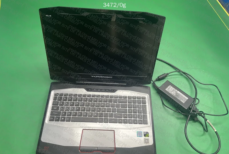 NOTEBOOK THUNDEROBOLT 911S 2