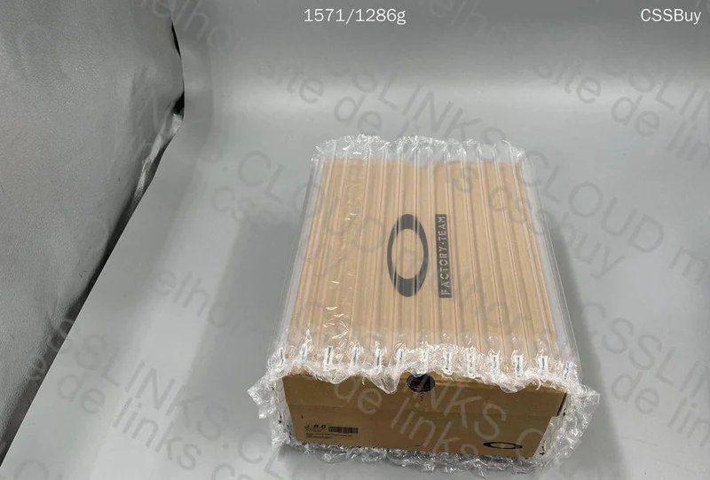 Oakley Chop Saw 6
