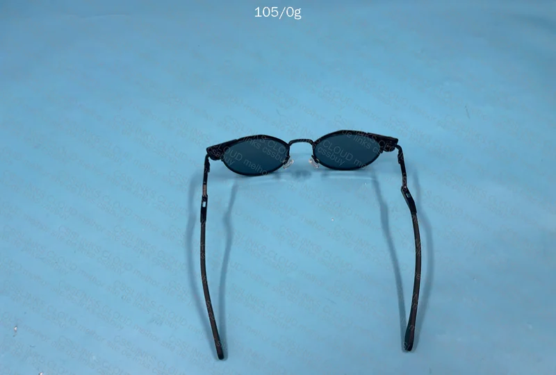 Oakley Deadbolt 4