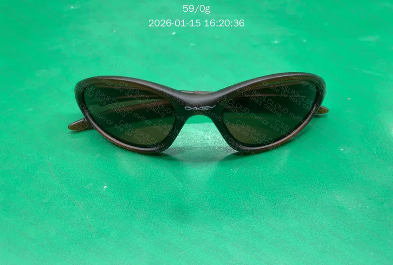 Oakley Minute 1.0 2