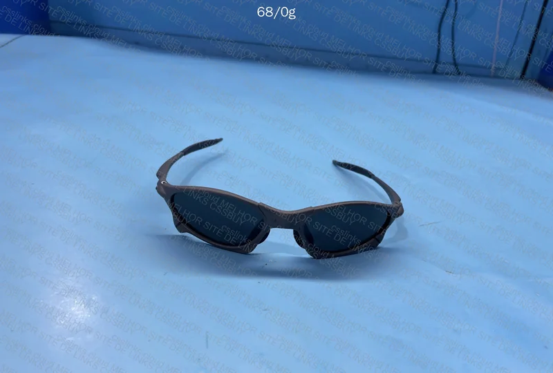 Oakley penny