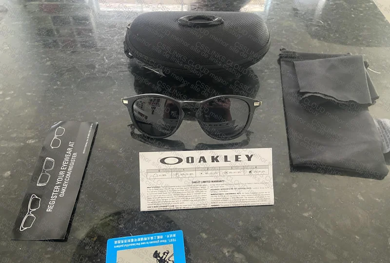 Oakley Pitchman 2
